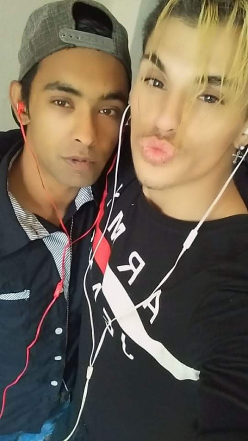 Já a přítel nikdo web